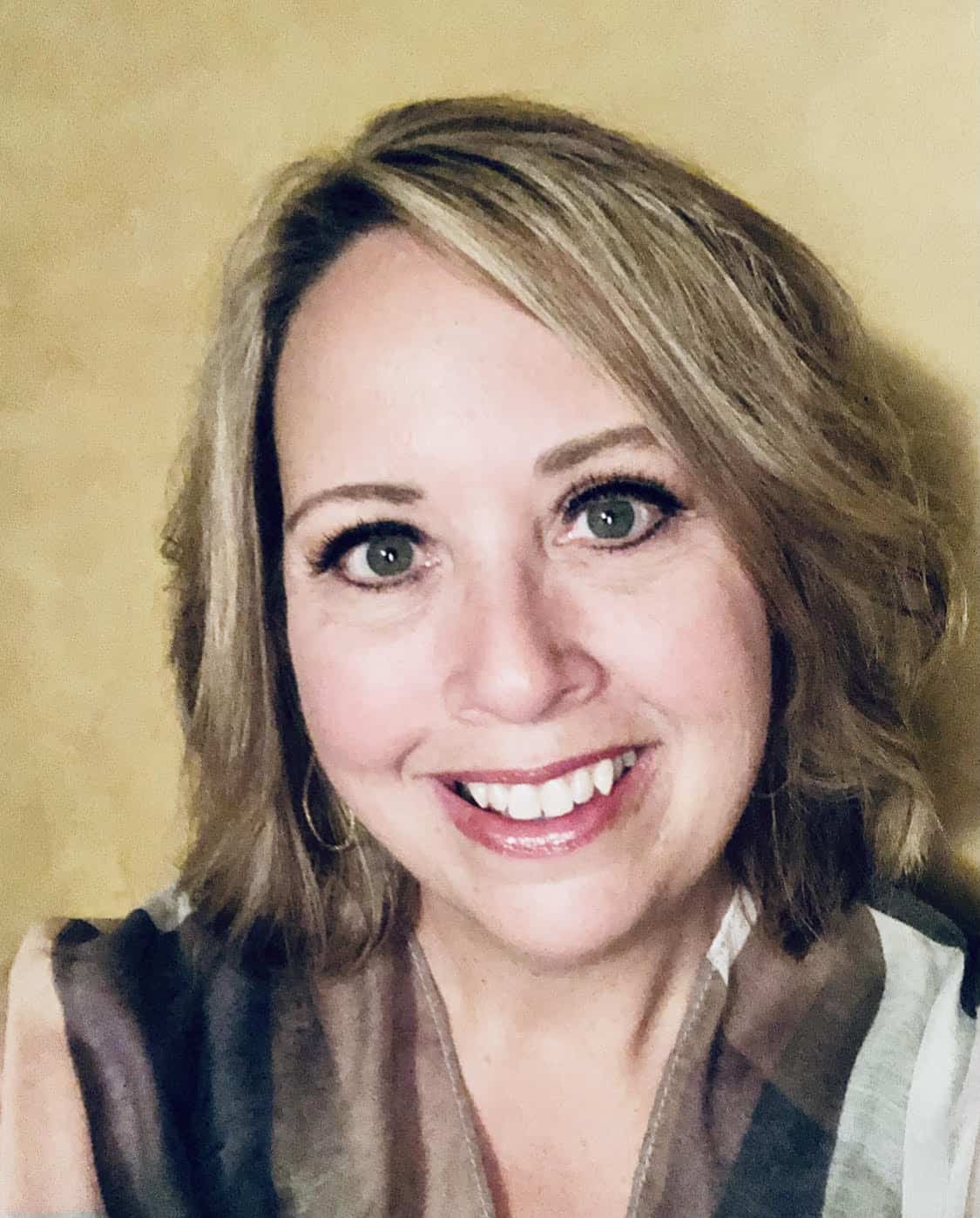 Dr. Barbara Vass