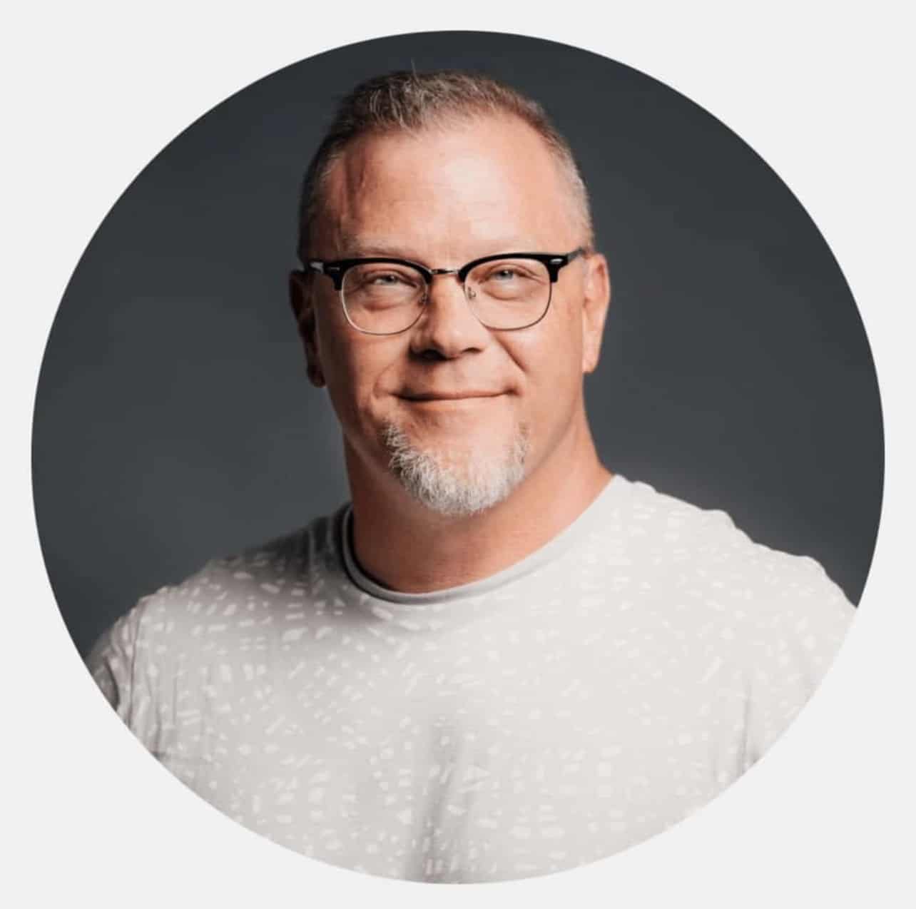 Aaron Couch