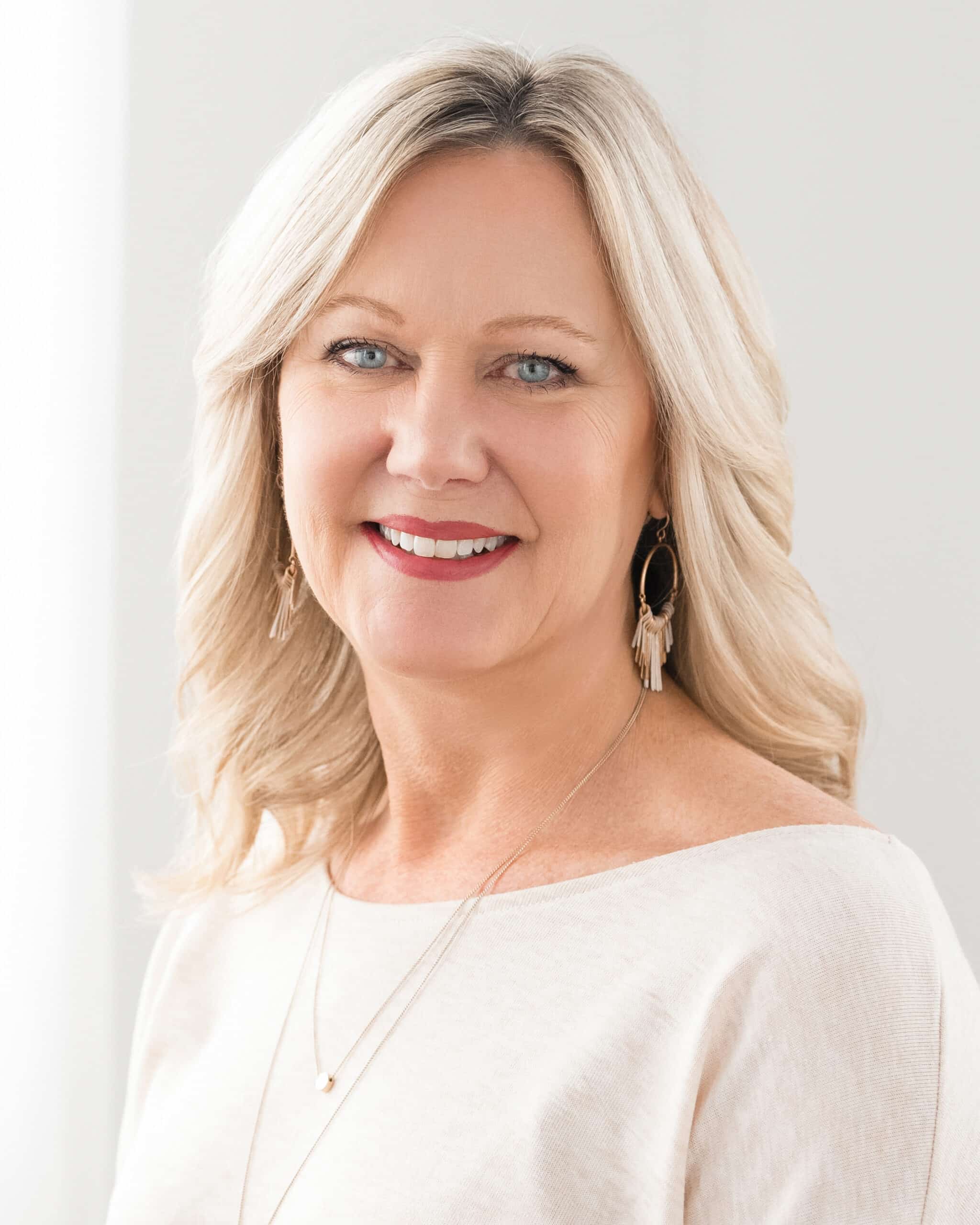 Tracy Holwagner
