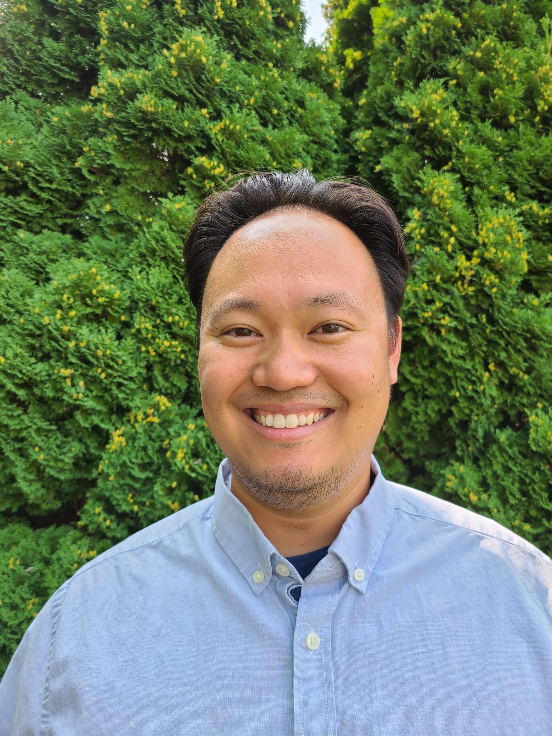 Dr. Elijah Lee