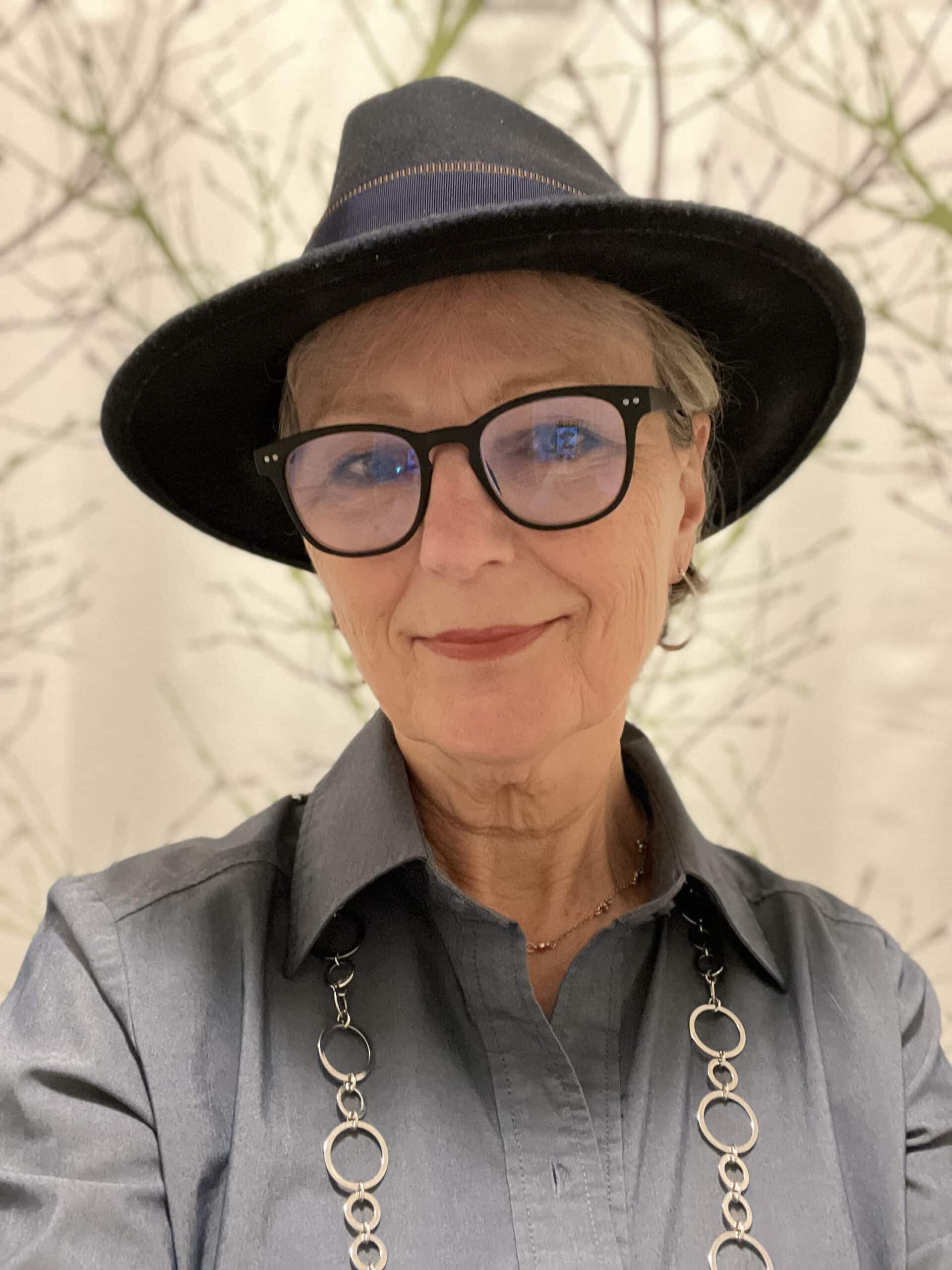 Gayle Knutson