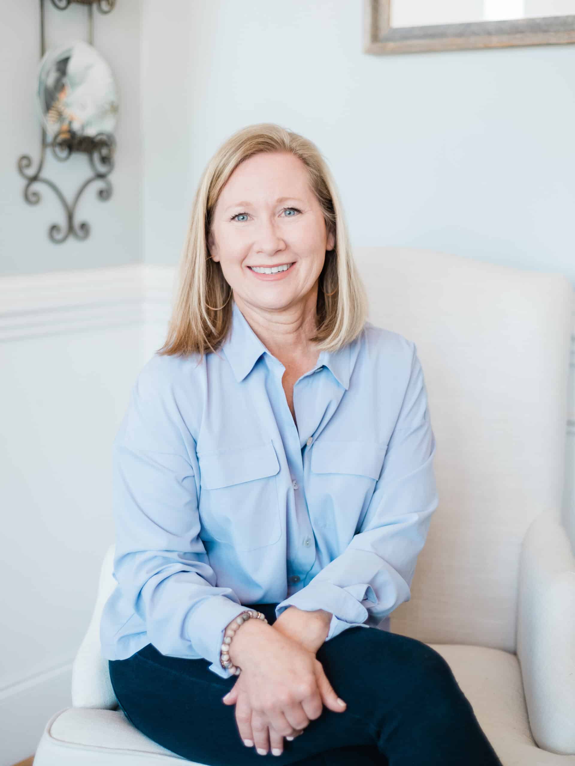 Lisa Donohue, BCMC Life Coach – Stonewashed Authentic Life Coaching