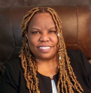 Peejayé Robins,  LPC-A